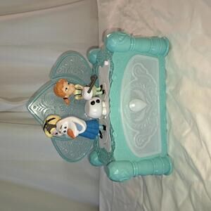 Frozen Olaf and Anna Music Box